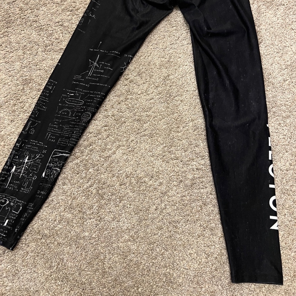 Peloton Jean-Michael Basquiat Legging Black, Size Medium WITH